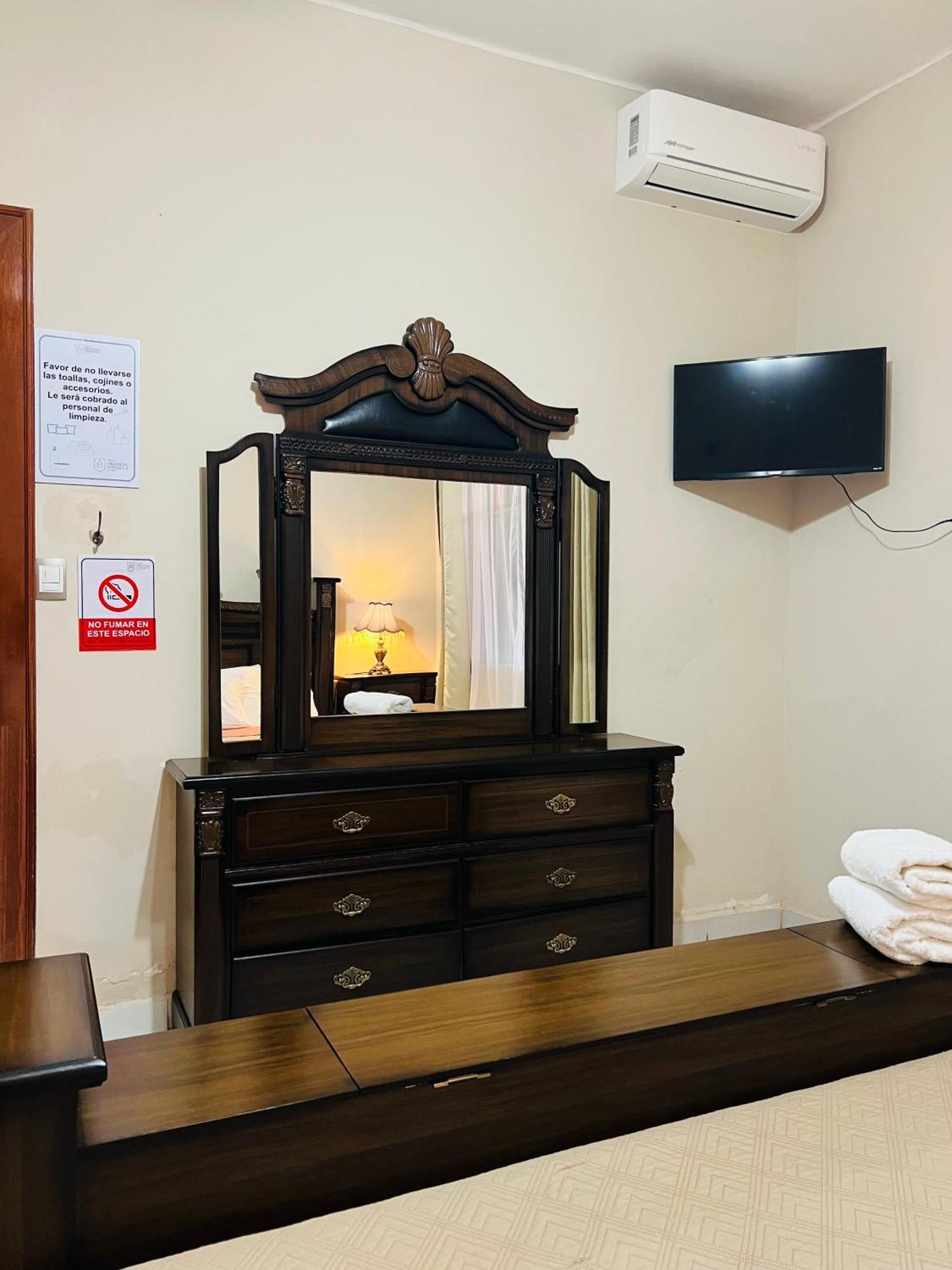 Hosteria Casa Marquez Leon Luaran gambar