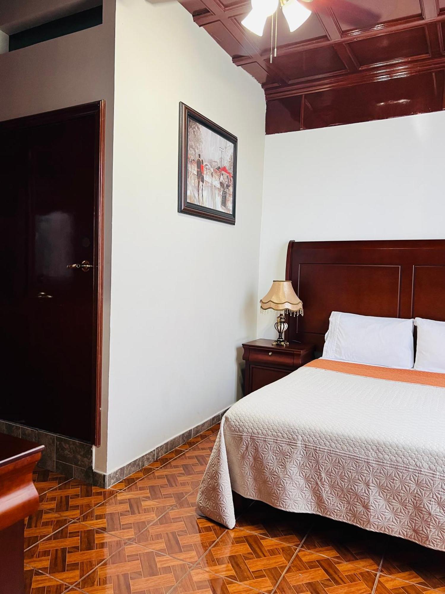 Hosteria Casa Marquez Leon Luaran gambar