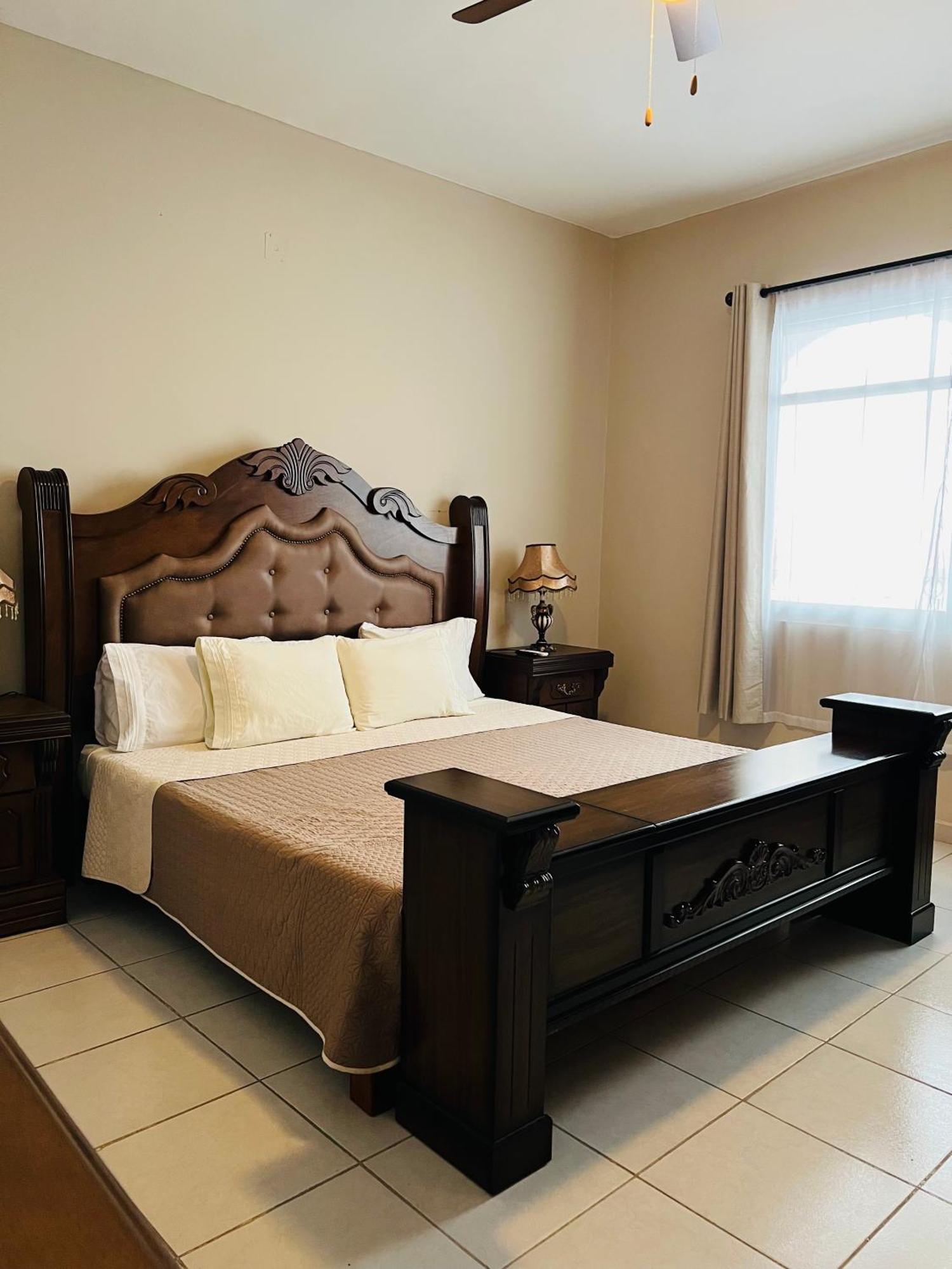 Hosteria Casa Marquez Leon Luaran gambar